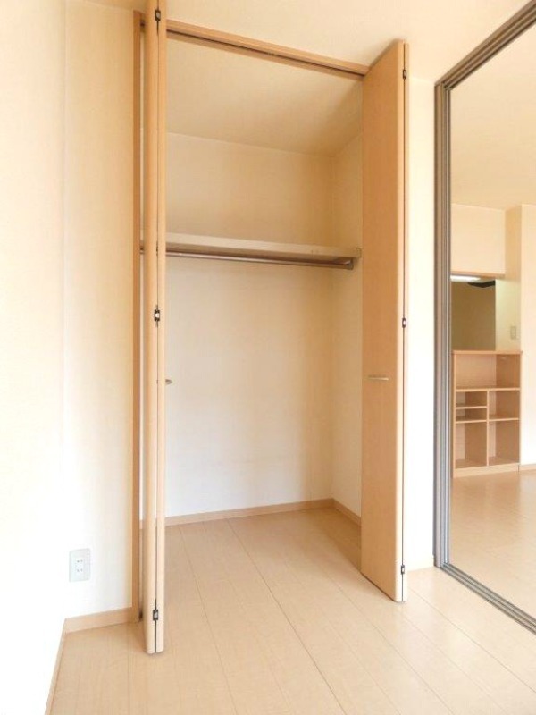 収納　図面と現状に相違がある場合には現状を優先