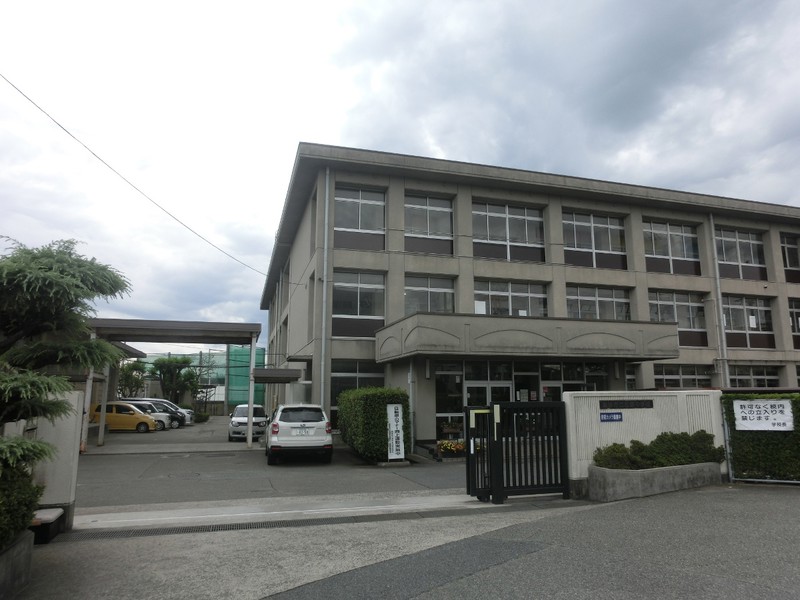 中学校　高砂市立松陽中学校（中学校）まで874m