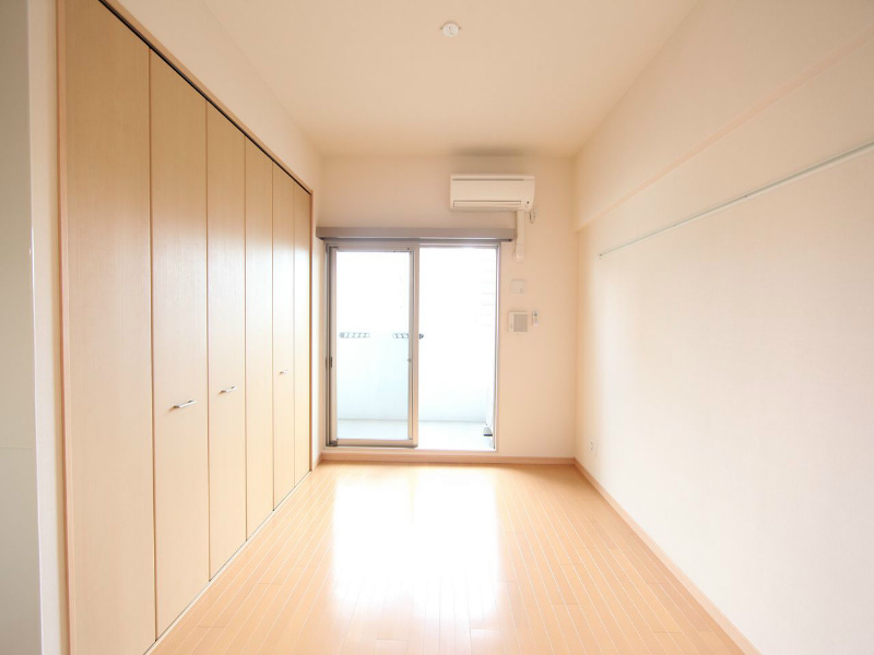 その他部屋・スペース　洋室7.9帖　クローゼット付（収納充実してます）