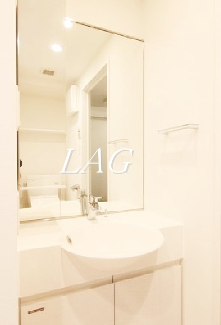 洗面設備　独立洗面台です。