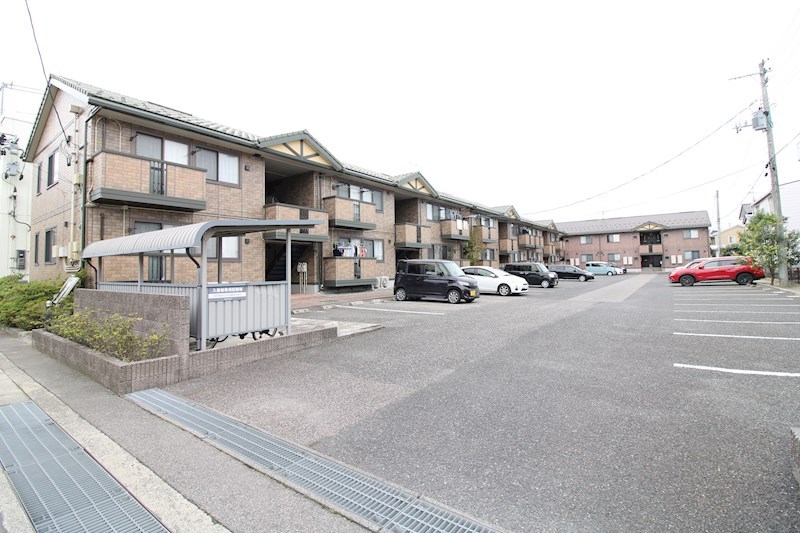 駐車場　敷地内駐車場です