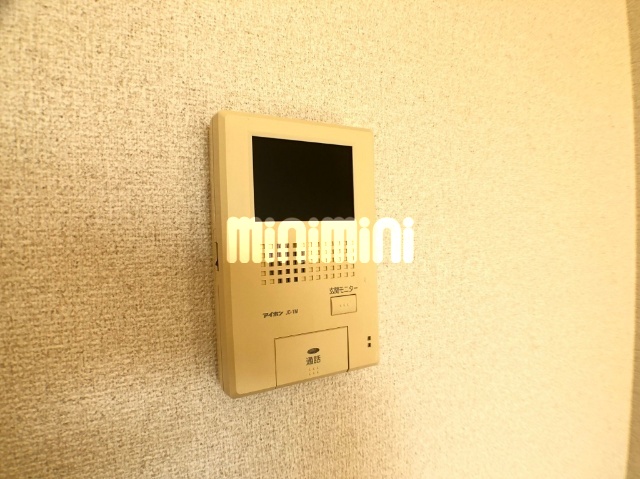 セキュリティ　モニター付きインターフォンです。