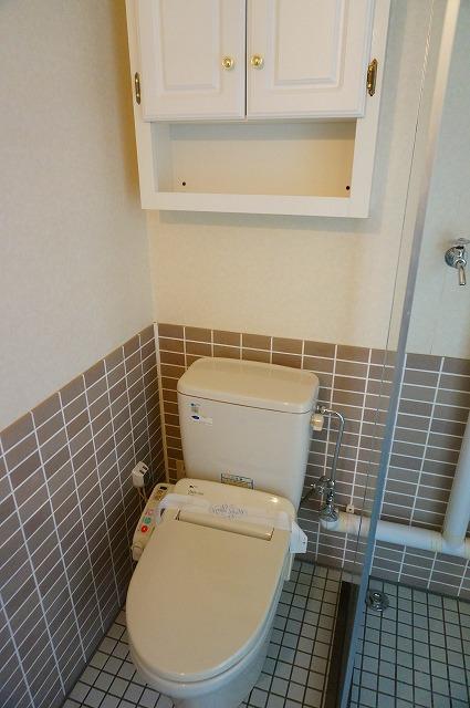 トイレ　トイレ