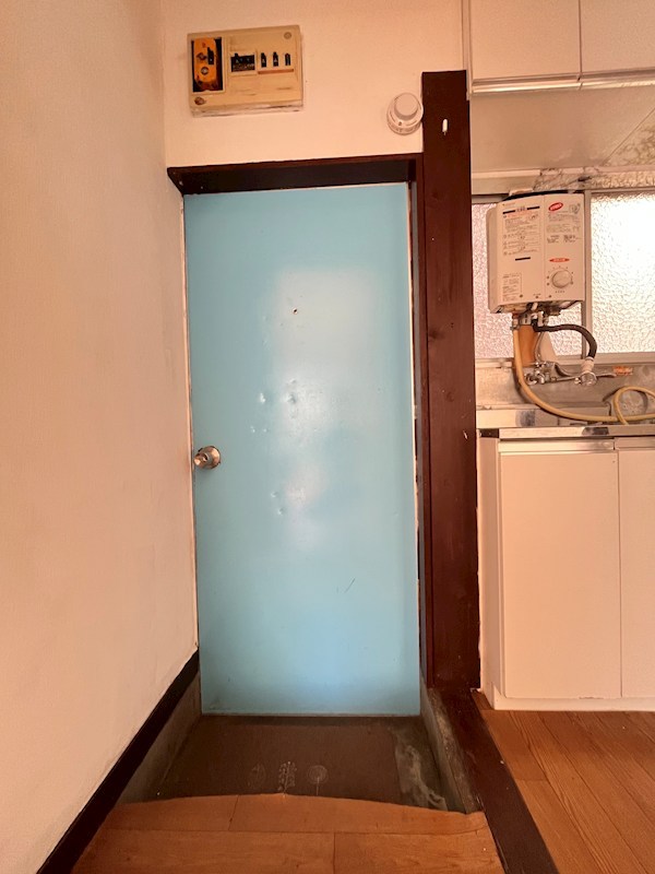 玄関　※参考写真