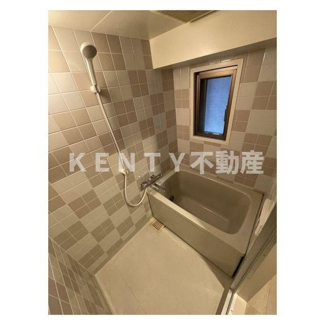 バス・シャワールーム　お風呂です