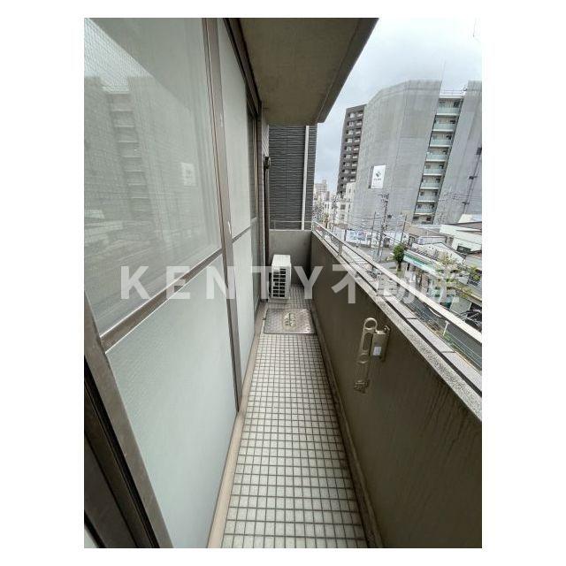 バルコニー　落ち着いた時間を過ごせるバルコニーです