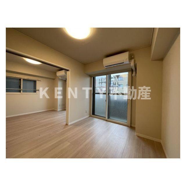 居室・リビング　ゆったり過ごせるリビングです