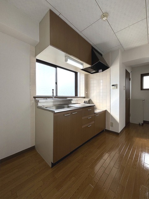 キッチン　※別号室同仕様