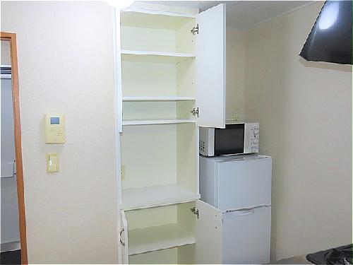 収納　キッチン周りも収納が豊富です