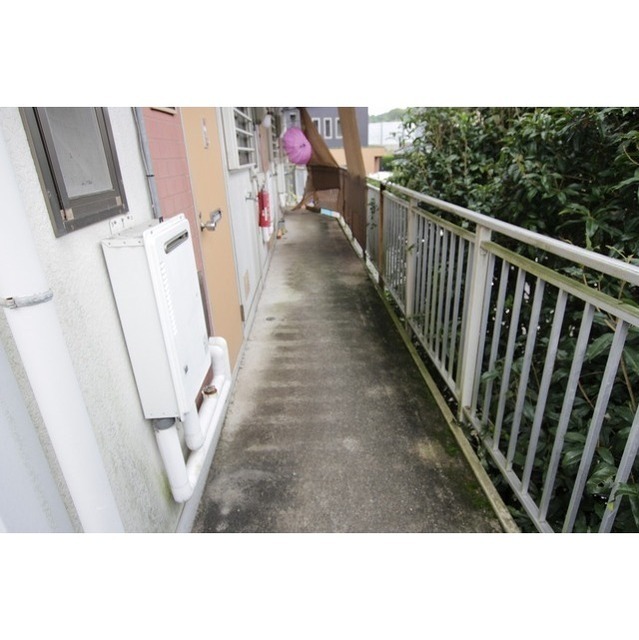 玄関　洗濯機置き場