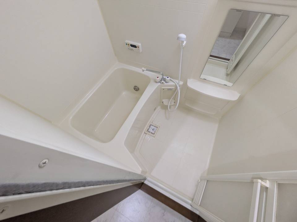バス・シャワールーム　浴室