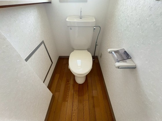 トイレ　※別部屋の写真です