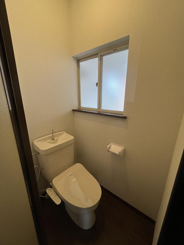 トイレ　2025年7月温水洗浄便座設置