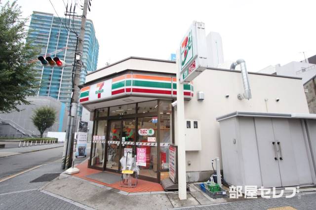 コンビニ　セブンイレブン 名古屋栄1丁目店（コンビニ）まで120m