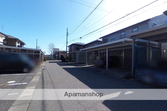 その他　前面道路（その他）まで0m