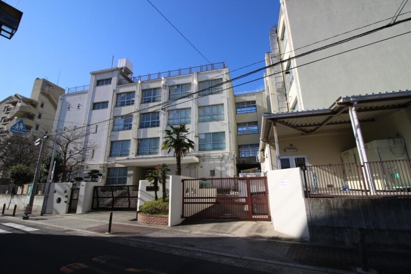 小学校　大阪市立放出小学校（小学校）まで1173m