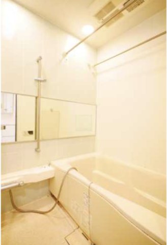 バス・シャワールーム　別部屋参考写真