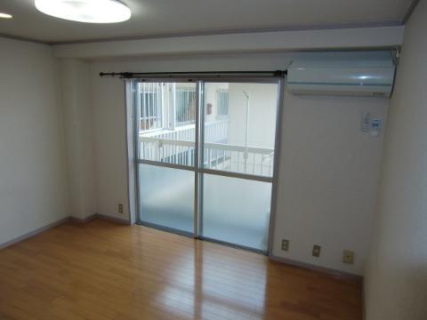 ミルテ宮ハイツTAKEHASHI　その他　洋室