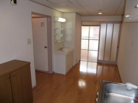 ミルテ宮ハイツTAKEHASHI　居室・リビング　ＤＫ