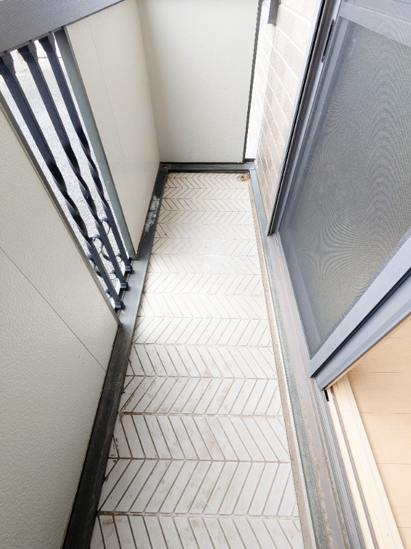 バルコニー　図面と現状に相違がある場合には現状を優先