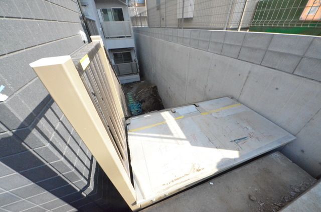 その他共有部分　♪駐輪場はこの先ね！♪