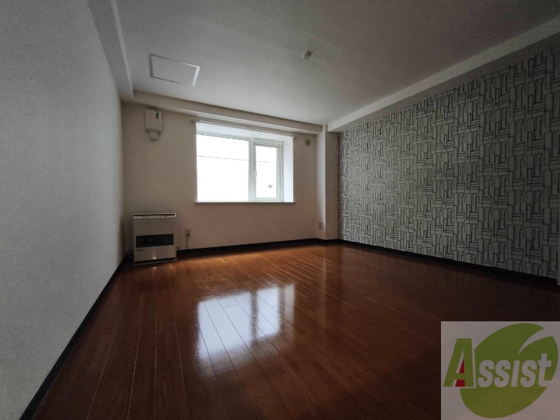 居室・リビング　広くてキレイなお部屋が広がっていて、充実した生活が送れそう。