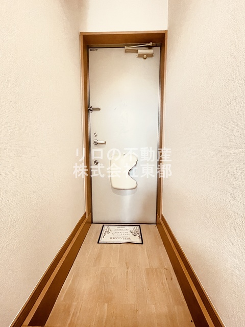 玄関　すっきりシンプルな玄関スペースです！