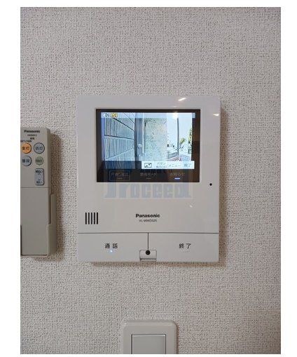 セキュリティ　モニター付きインターホン