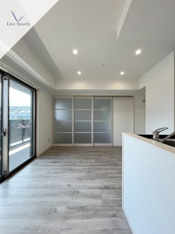 バルコニー　広々としたバルコニーです