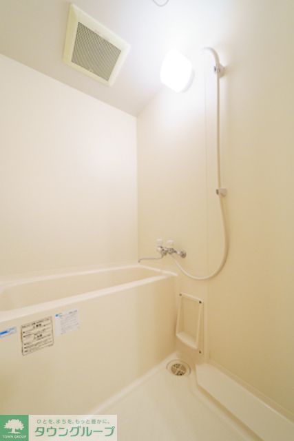 バス・シャワールーム　※写真は同タイプ住戸です。