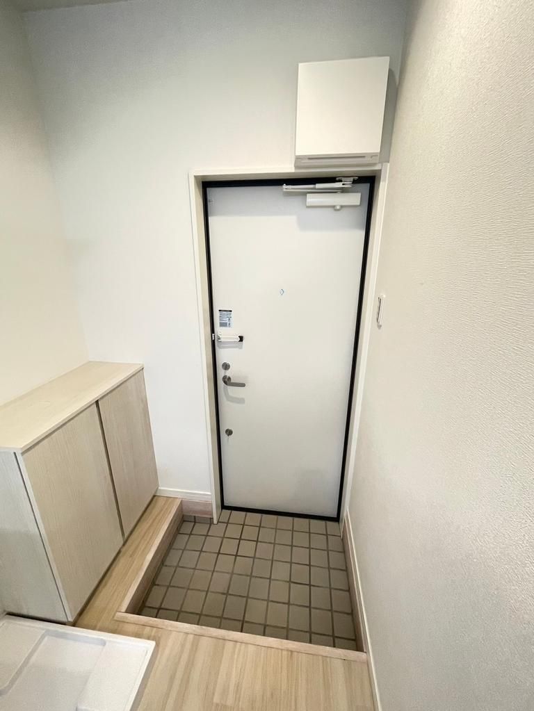 玄関　中部屋参考