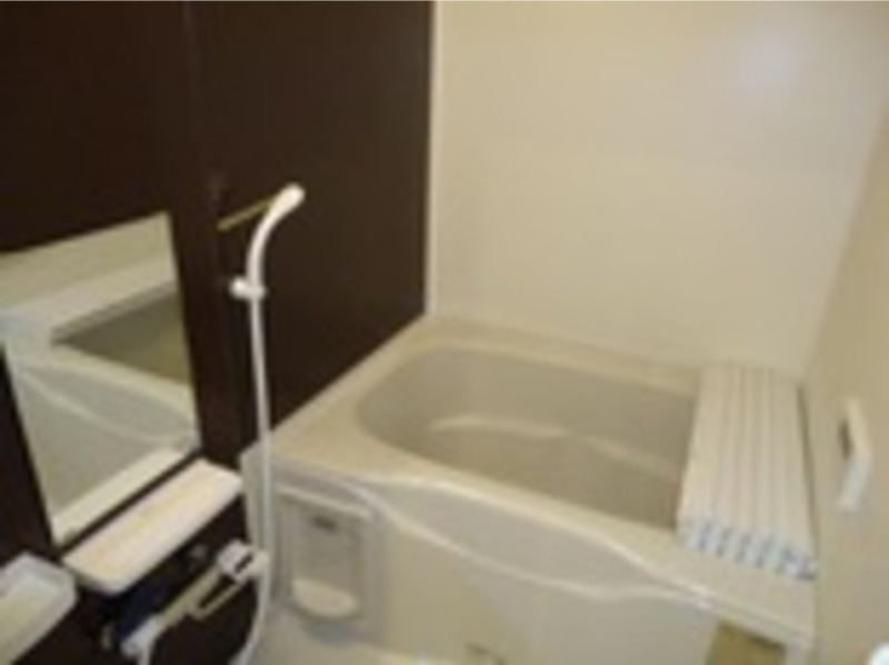 バス・シャワールーム　図面と現状に相違がある場合には現状を優先