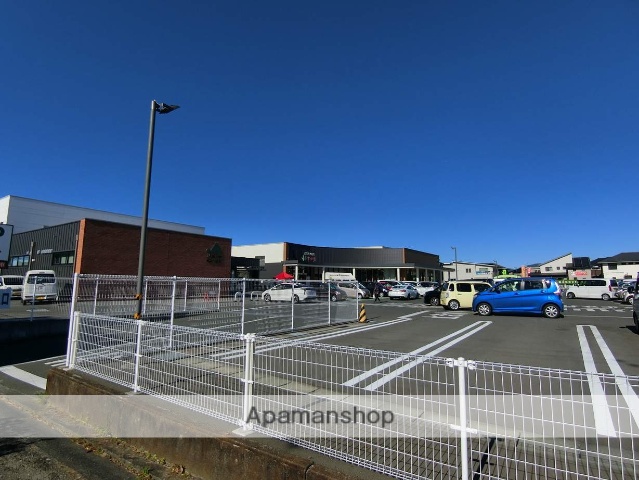 コンビニ　ミニストップ（コンビニ）まで741m