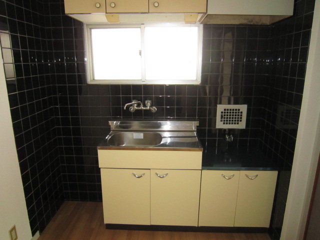 キッチン　※写真は別のお部屋のものです。現況を優先させて頂きます。