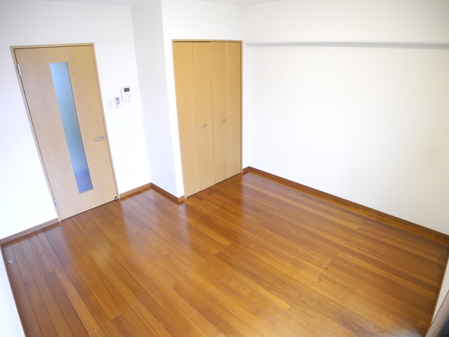 居室・リビング　※反転タイプのお部屋の写真です※