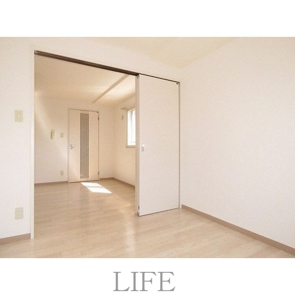 その他部屋・スペース　寝室