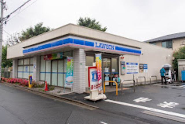 コンビニ　ローソン練馬錦二丁目店（コンビニ）まで490m