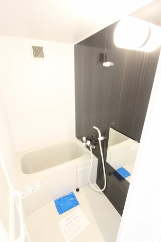 バス・シャワールーム　同タイプ参考写真です。