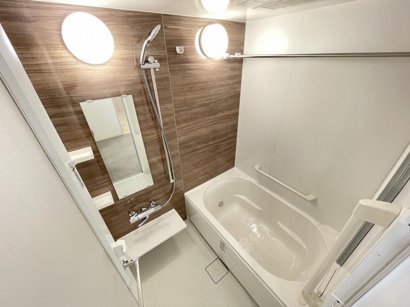 バス・シャワールーム　浴室