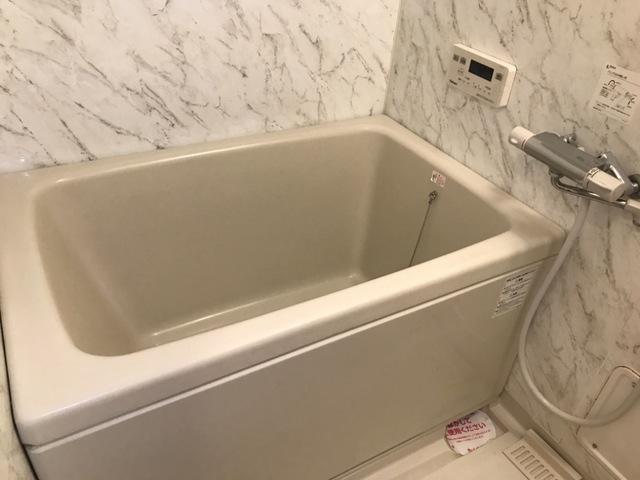 バス・シャワールーム　バスルーム