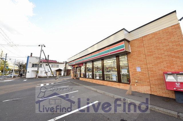 コンビニ　セブンイレブン札幌澄川3条5丁目店（コンビニ）まで148m