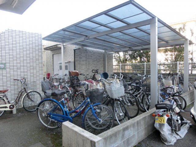 その他共有部分　☆屋根付き駐輪場☆