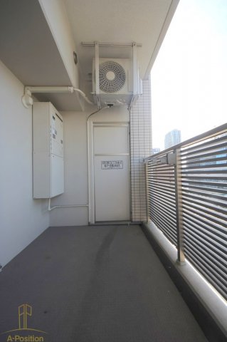 バルコニー　エステムプラザ梅田・中崎町IIIツインマークスノースレジデンス