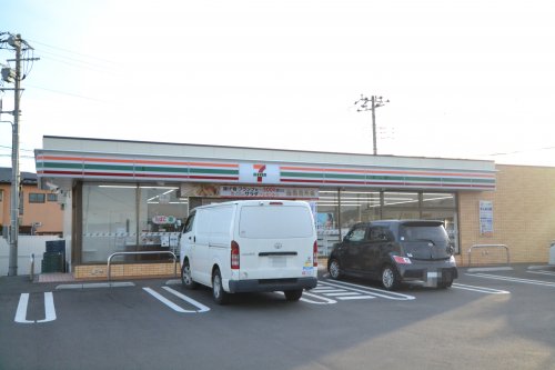 コンビニ　セブン-イレブン 日立大沼１丁目店（コンビニ）まで744m