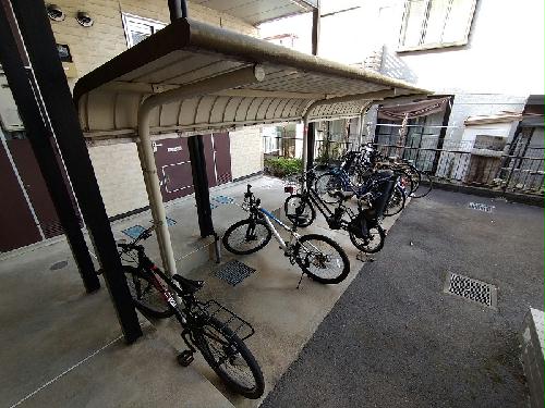 その他共有部分　駐輪場　原付＆自転車のみ駐輪可能
