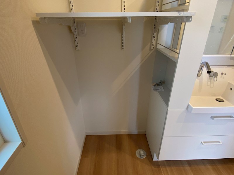 その他設備　洗濯機置き場、