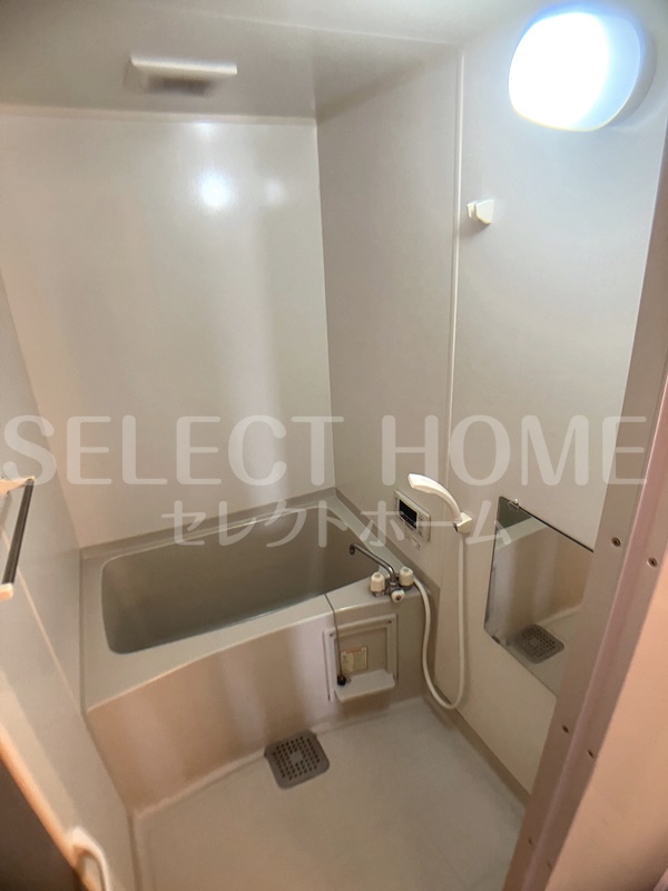 バス・シャワールーム　お風呂です