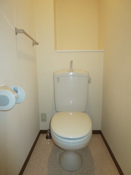 トイレ　トイレもきれいです