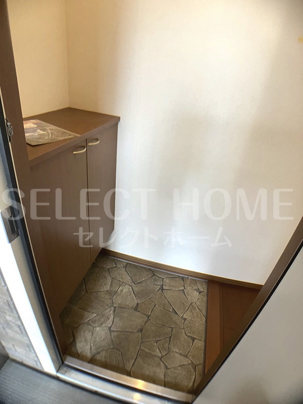 玄関　落ち着いた玄関です