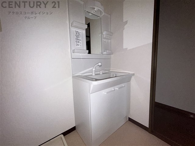 洗面設備　洗髪洗面化粧台付き☆
